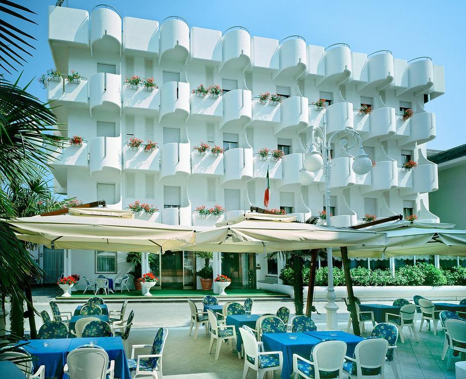 Giovanella 3* Bellaria-Igea Marina