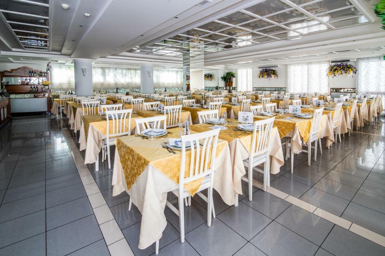 Hotel Giovanella Bellaria-Igea Marina